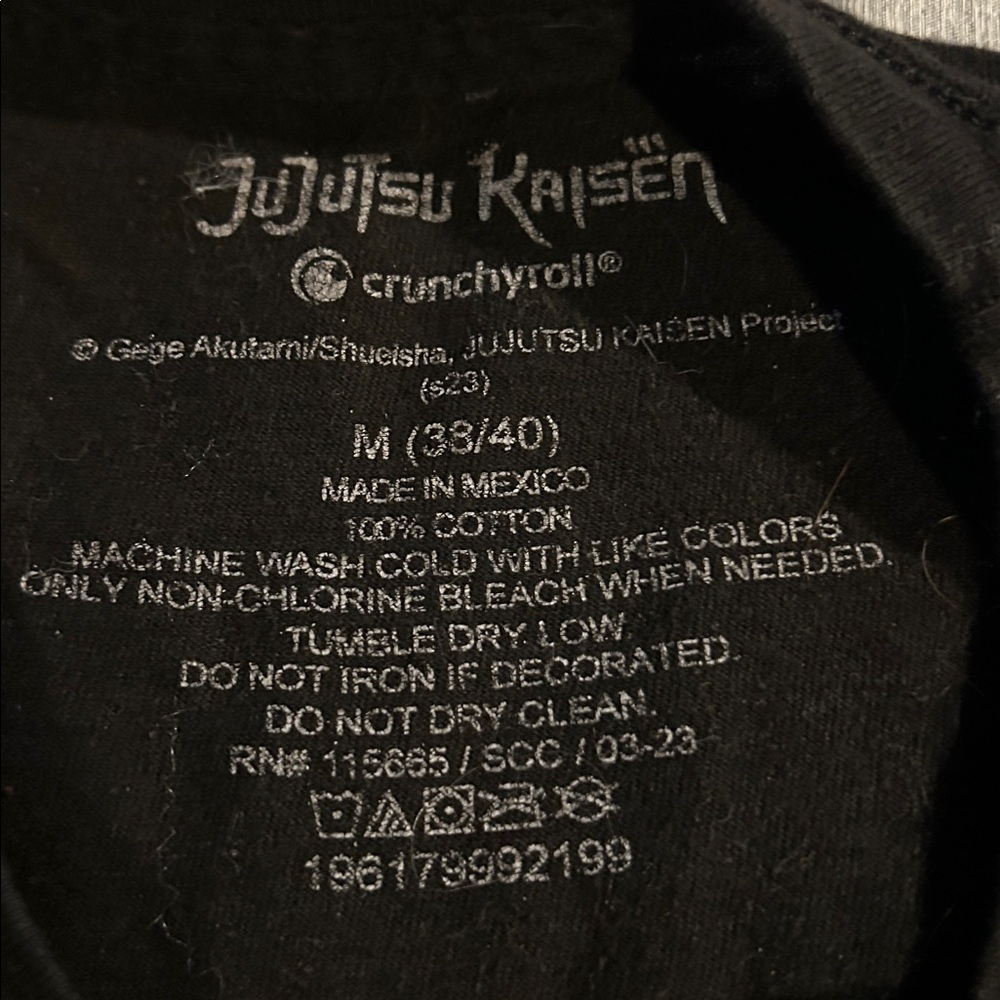 Jujutsu Kaisen Black Graphic Anime T-Shirt - Picture 3 of 4